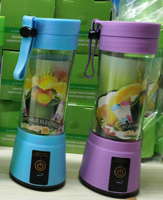 Portable USB Rechargeable Blender – Mini Fruit Juice Mixer & Smoothie Maker